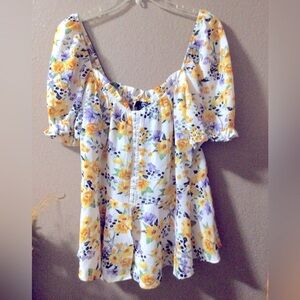 NEWT CITY CHIC PEPLUM FLORAL TOP.